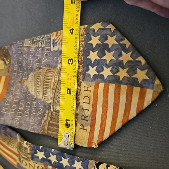 Patriotic Themed Men's Tie. 100% Silk By EAGLES WINGS - Picture 6 of 6